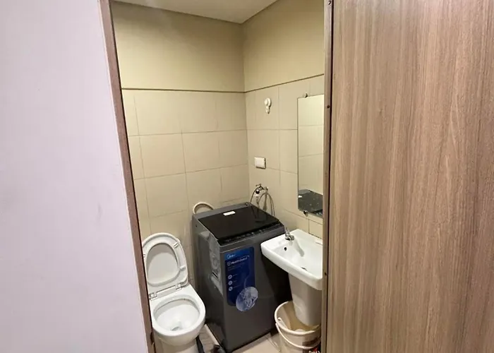 Vera's Place In Mall Of Complex Manila